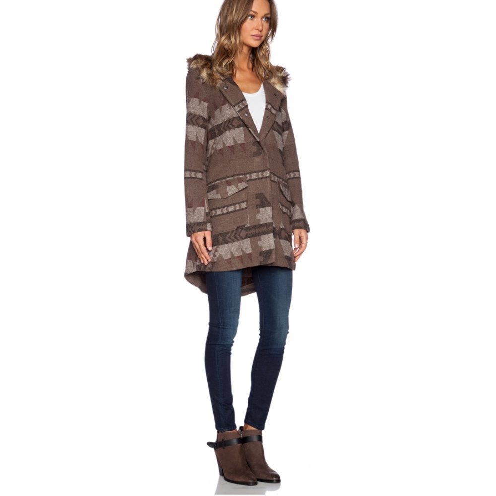BB Dakota // Negeen Patterned Coat size: XS